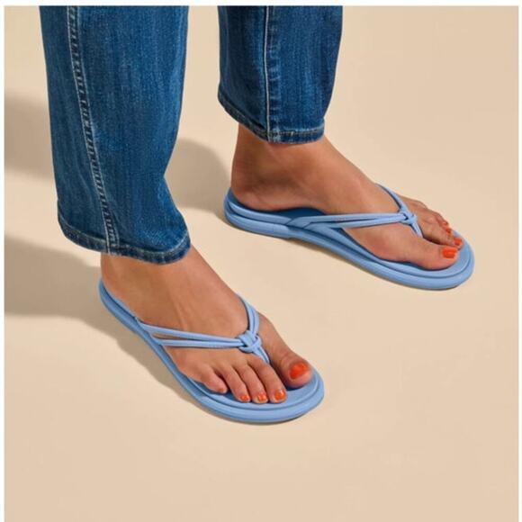 OluKai Sandal Women's 'Aka Knotted Straps Cloud Blue Comfort Flip Flop W8 New - Picture 2 of 11